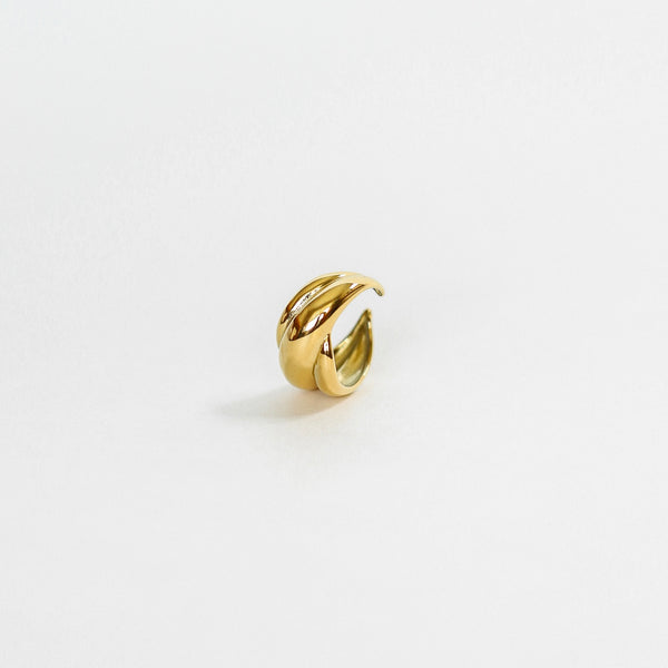 Luxe Crest Ring