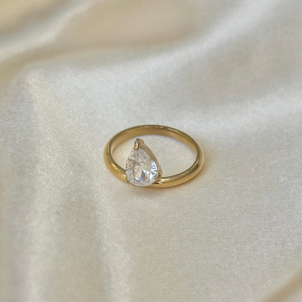 Gold Teardrop Ring