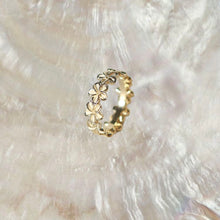 Load image into Gallery viewer, Multi Plumeria Ring
