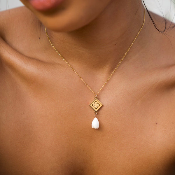 Mini Quilt Pikake Necklace