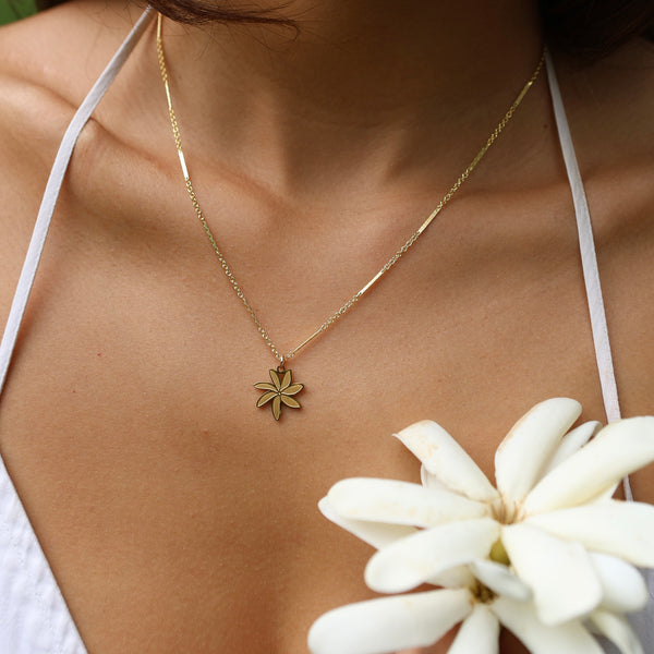 Tiare Flower Necklace
