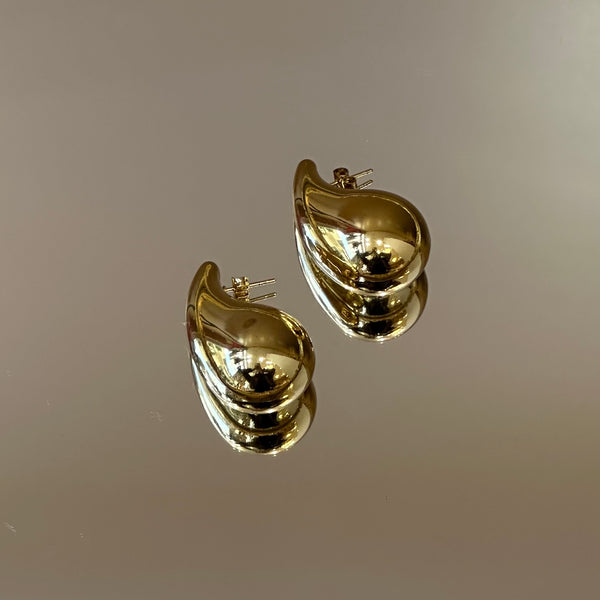 Large Teardrop Studs