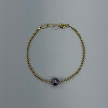 Load image into Gallery viewer, Single Pearl Small Beaded Bracelet
