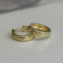 Load image into Gallery viewer, Heirloom Huggies
