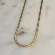 Load image into Gallery viewer, Thin Herringbone Necklace
