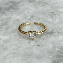 Load image into Gallery viewer, Heart Cz Ring
