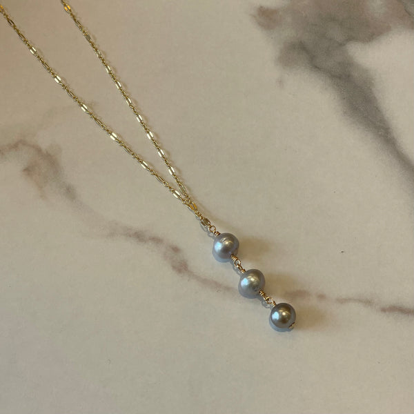 Trio Pearl Lariat